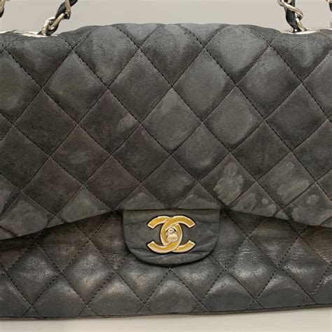 chanel lambskin bag restoration.